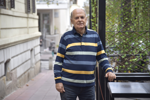 Дипломатски „слалом“ кроз стихове: Владислав Јовановић објавио још једну књигу поезије